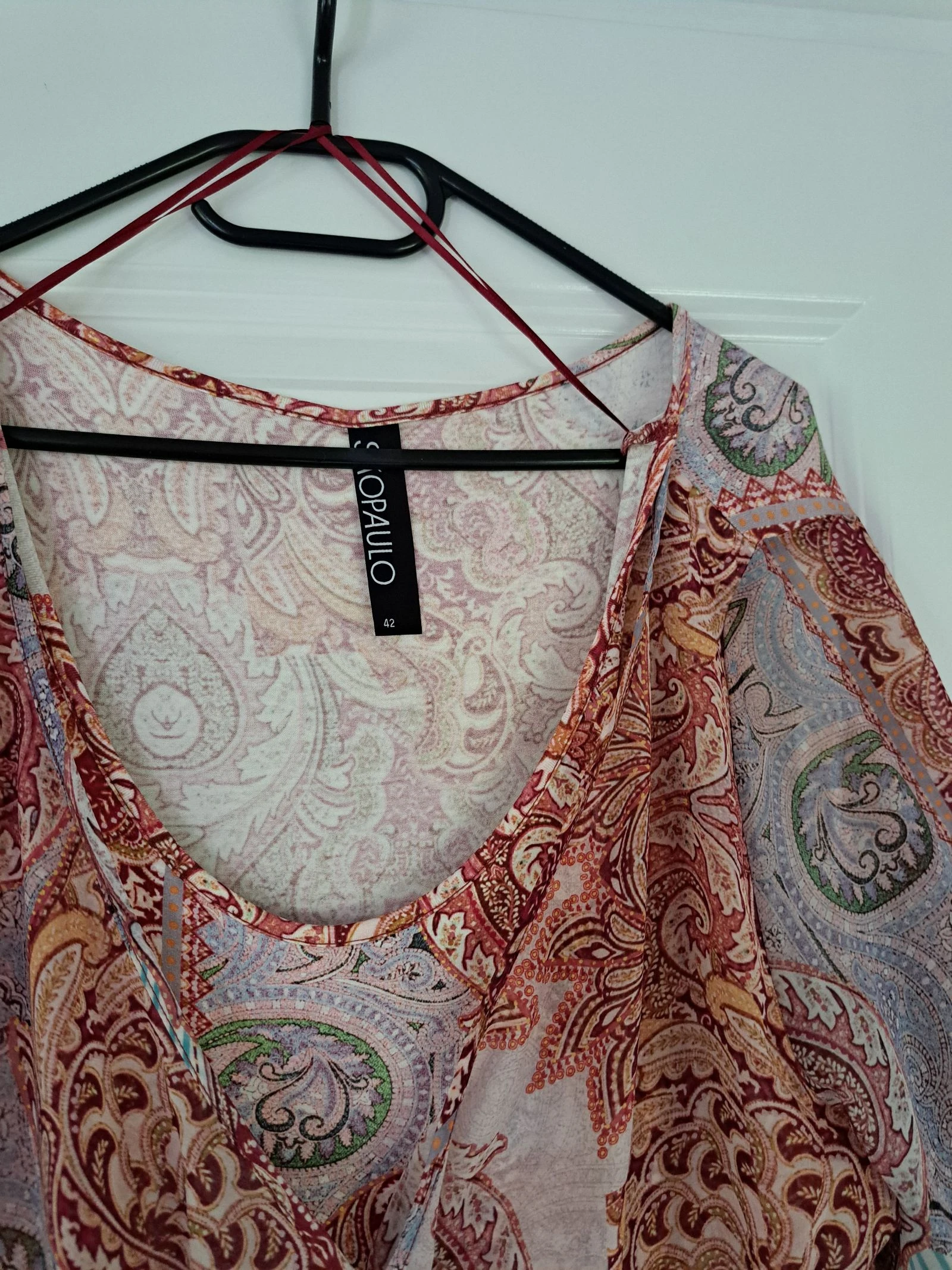 Blusa de mujer completamente nueva de la marca São Paulo – photo 7